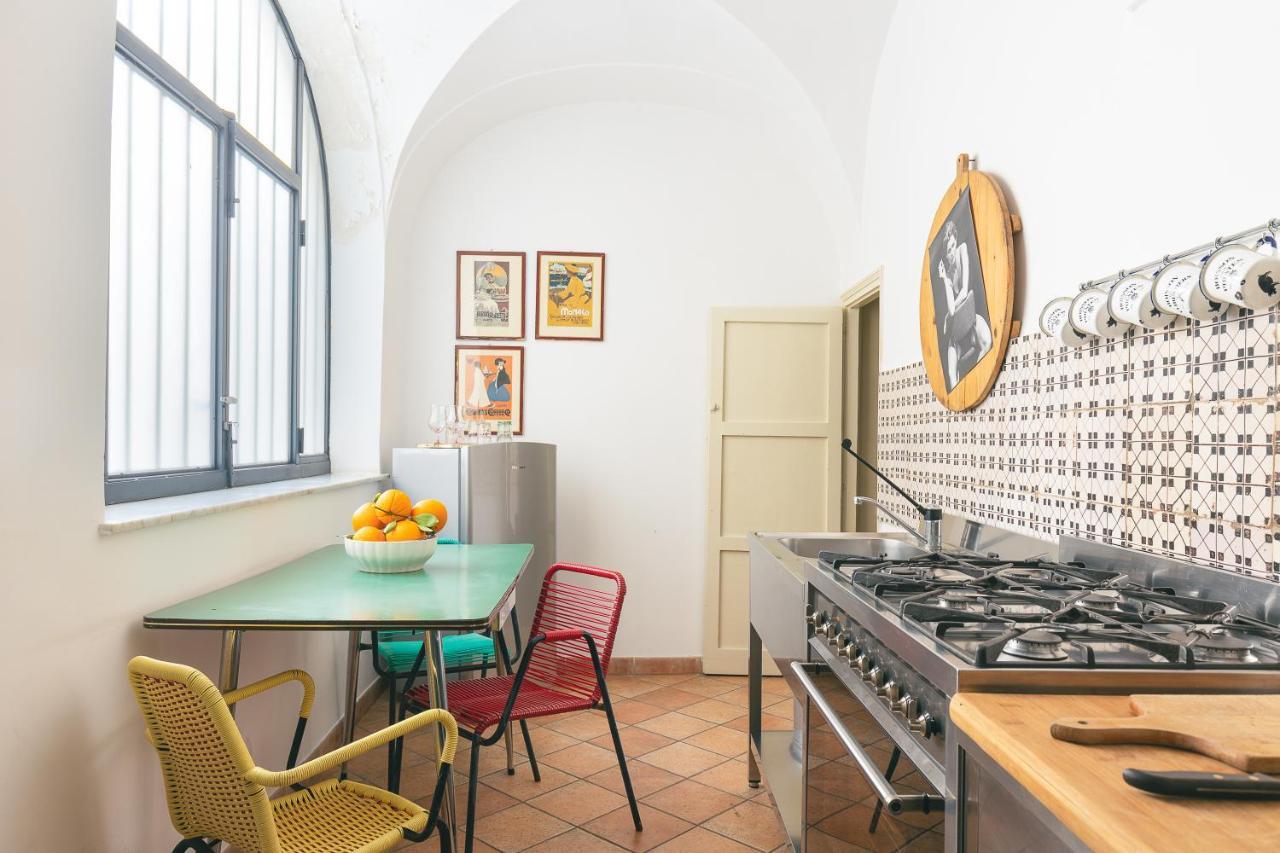 Dietro San Domenico Apartment Palermo Exterior photo